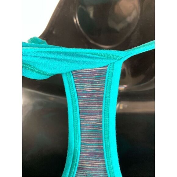 Box 5 -- Lululemon No Limits Loose Fit Stripe Attached Bra top Size 10 - Picture 7 of 8